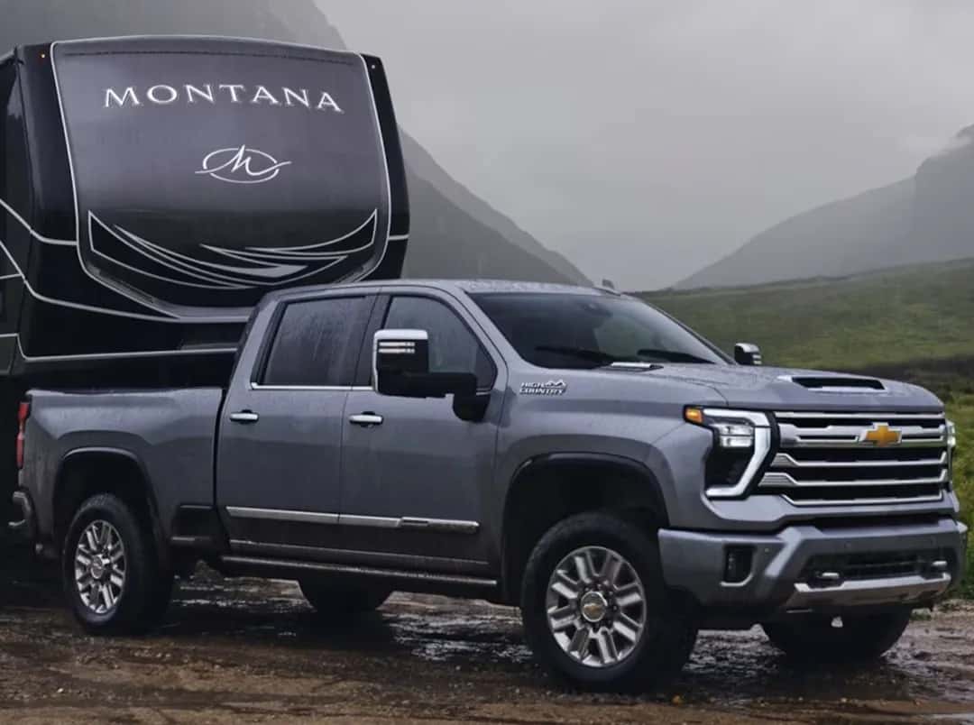 2025 Chevy Silverado HD hauling a trailer