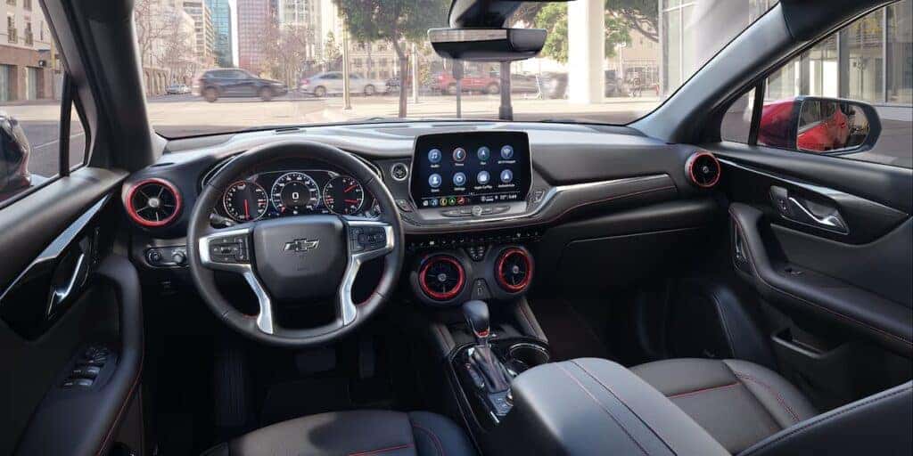 2025-blazer-gallery-interior-5