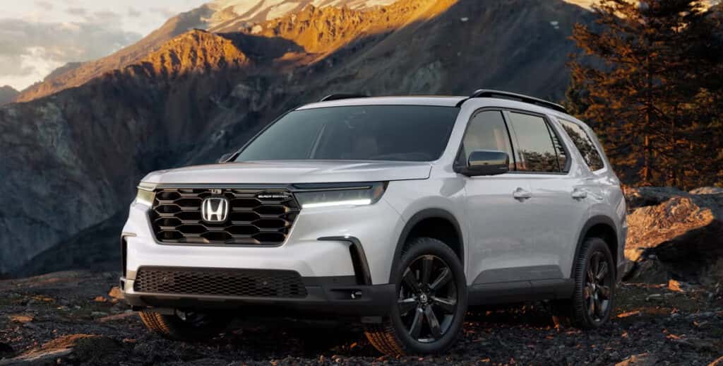 2025 Honda Pilot vs 2025 Kia Telluride