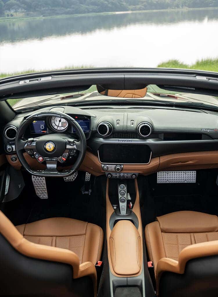 Ferrari Portofino M interior