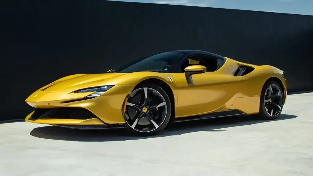 new vs pre-owned Ferrari Guide
