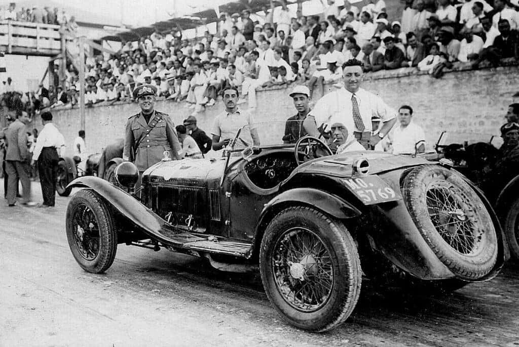 1932_Alfa_Romeo_8C_2300_corto_Spider_Zagato_Ferrari_Ongaro_Ghersi_cropped