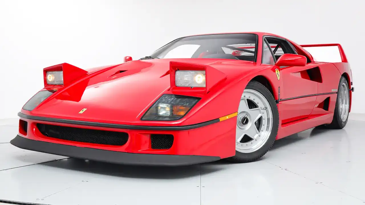 ferrari f40 front left view