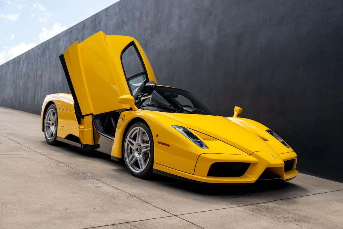 Ferrari Enzo: Specs, Price & Formula 1 Technology