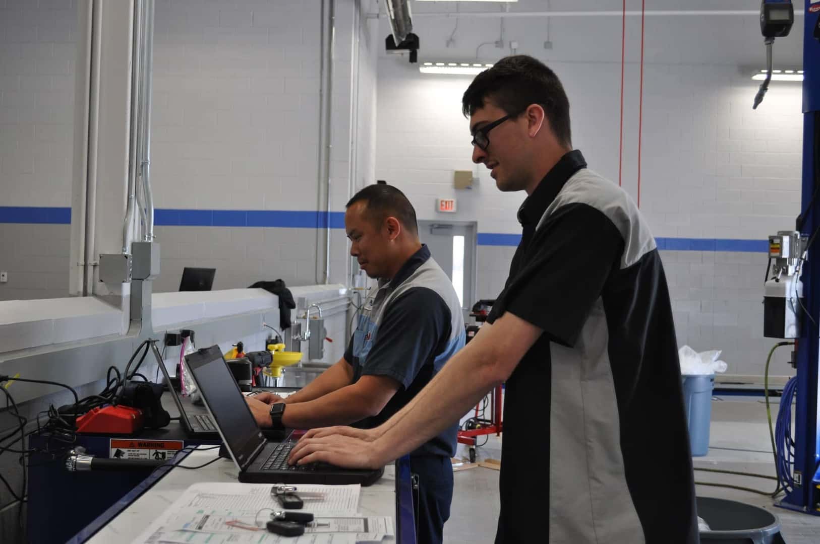 Auto Service, Oil Change & Car Maintenance Honda of Newnan