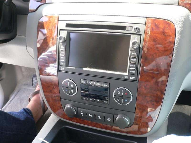 The GPS Navigation and Rear View Camera Screen of a 2007 Chevy Tahoe