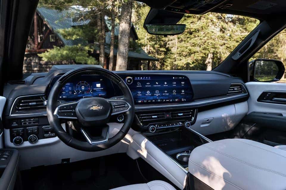 2025 Chevrolet Suburban Interior | Safety, Colors & More