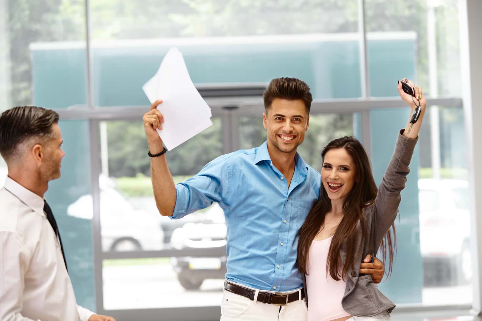 Couple getting approved for a used car loan in Brandon FL
