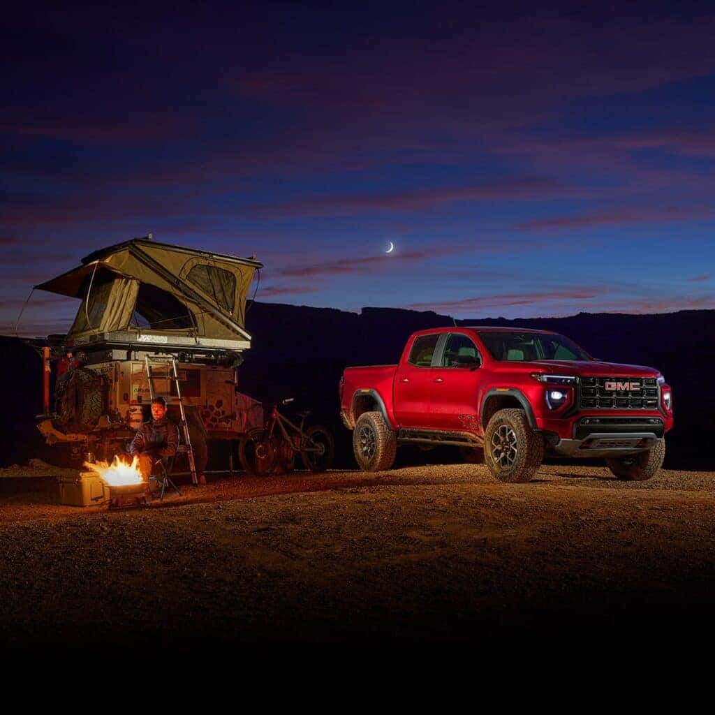 GMC Canyon REAR CROSS TRAFFIC BRAKING