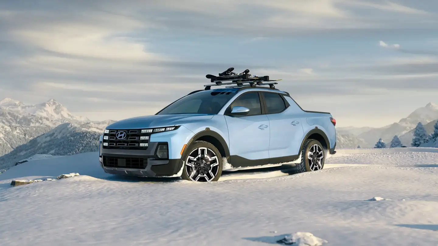 Hyundai-Santa-Cruz-in-Snow