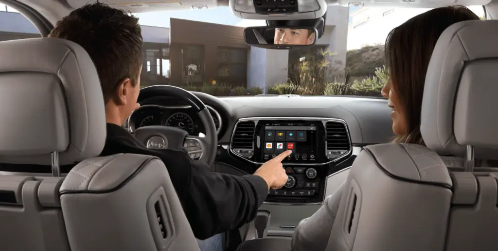 Your UConnect System | Parks Chrysler Dodge Jeep