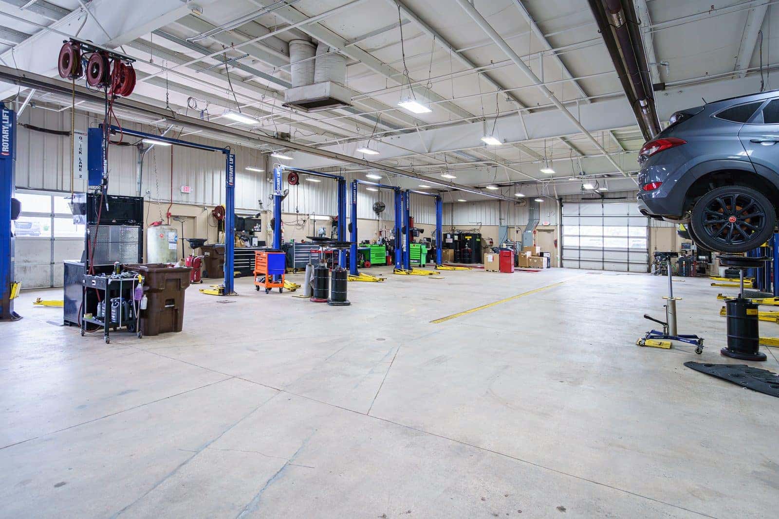 Hyundai vehicles in the Swope Hyundai service department in Elizabethtown