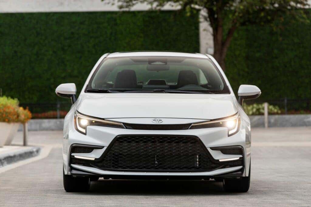 A Front View of a Corolla XSE in Wind Chill Pearl