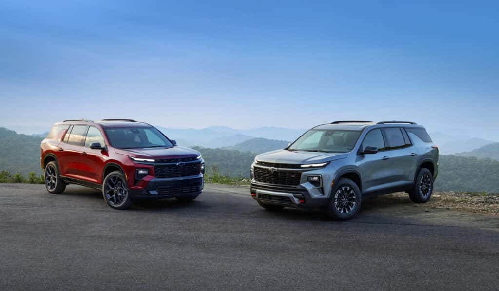 Two 2026 Chevrolet Travers SUVs with a 3/4 front view